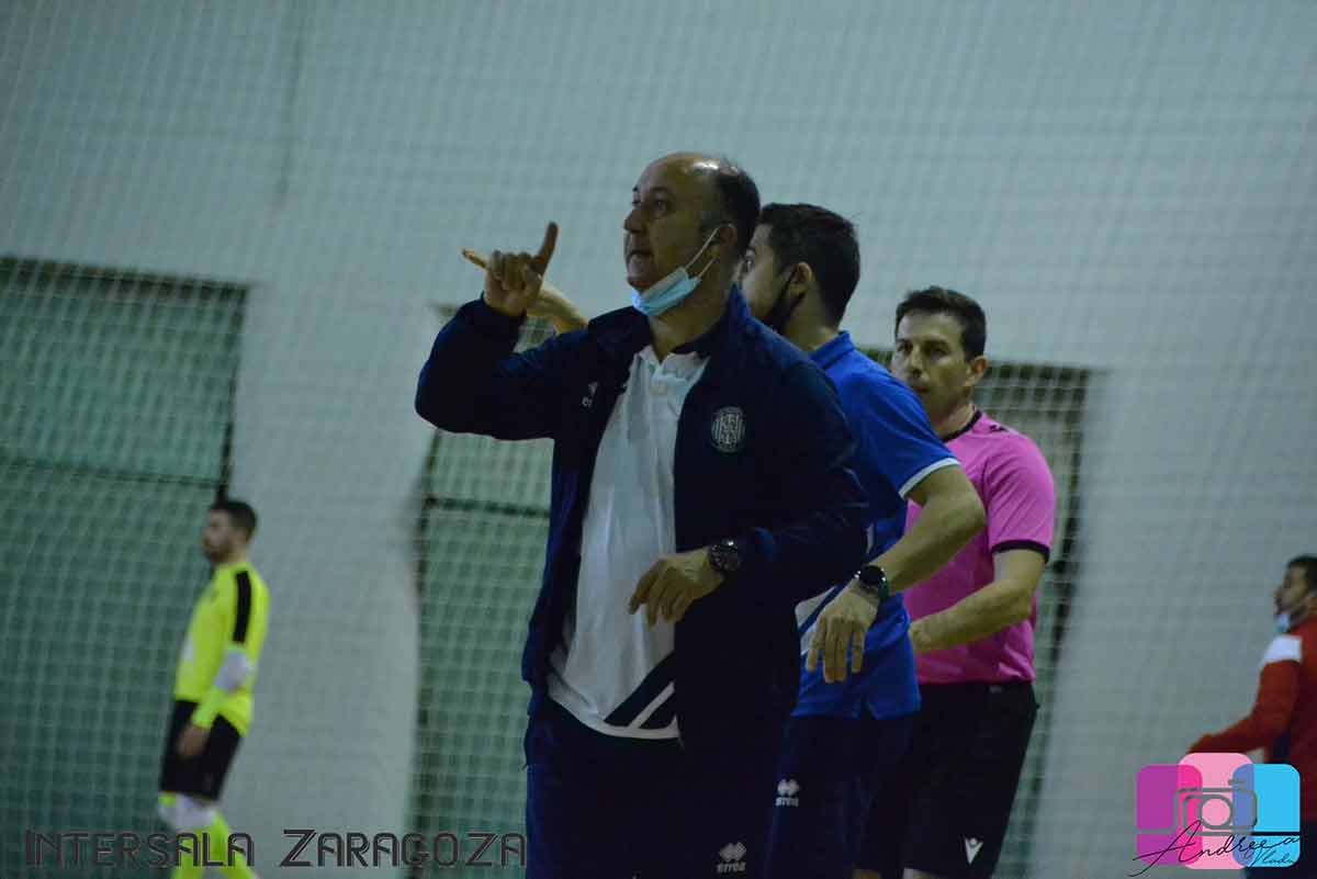 Juanjo Rosa deja de ser entrenador del Tercera División
